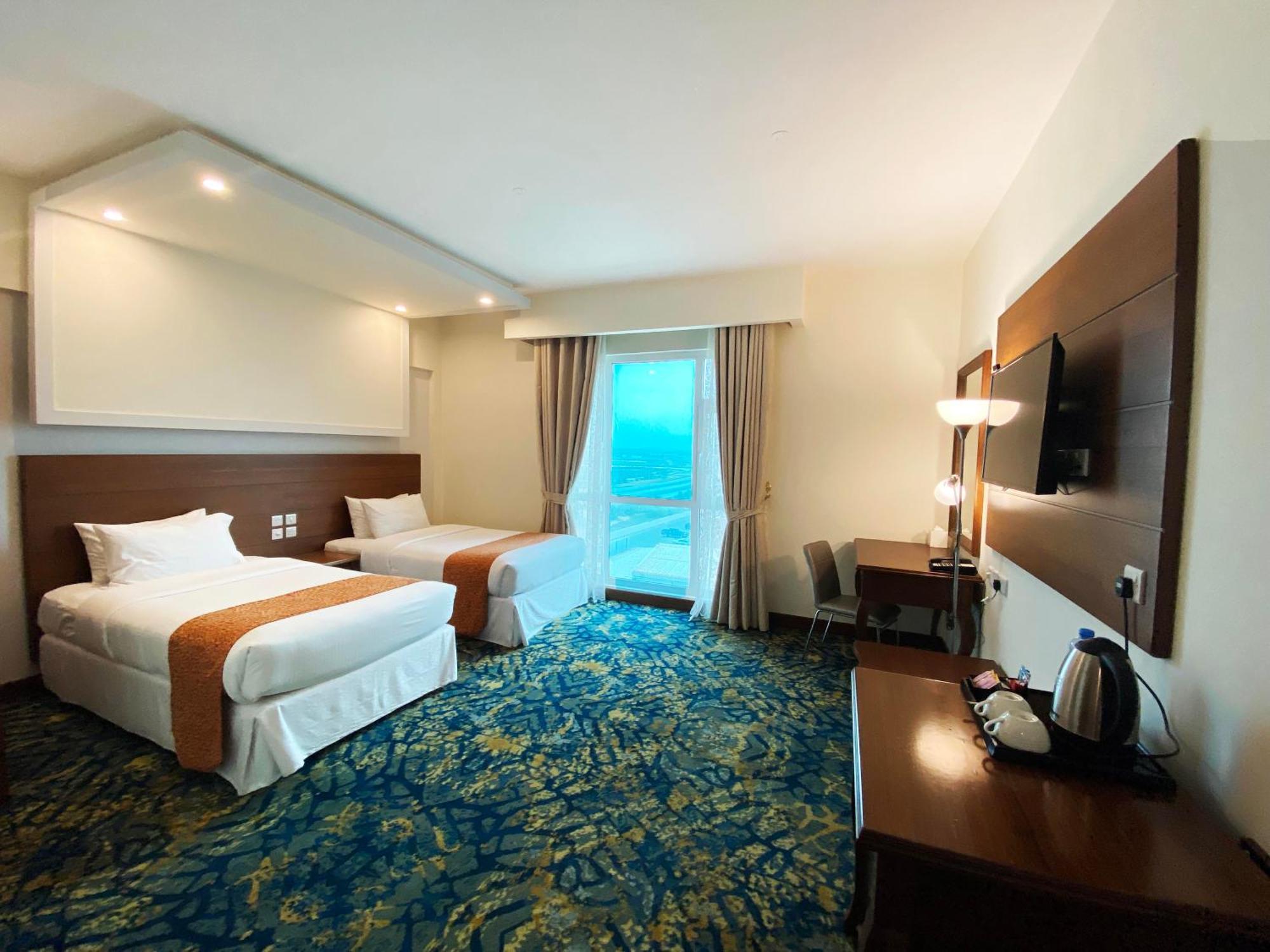 Sur Grand Hotel Bagian luar foto