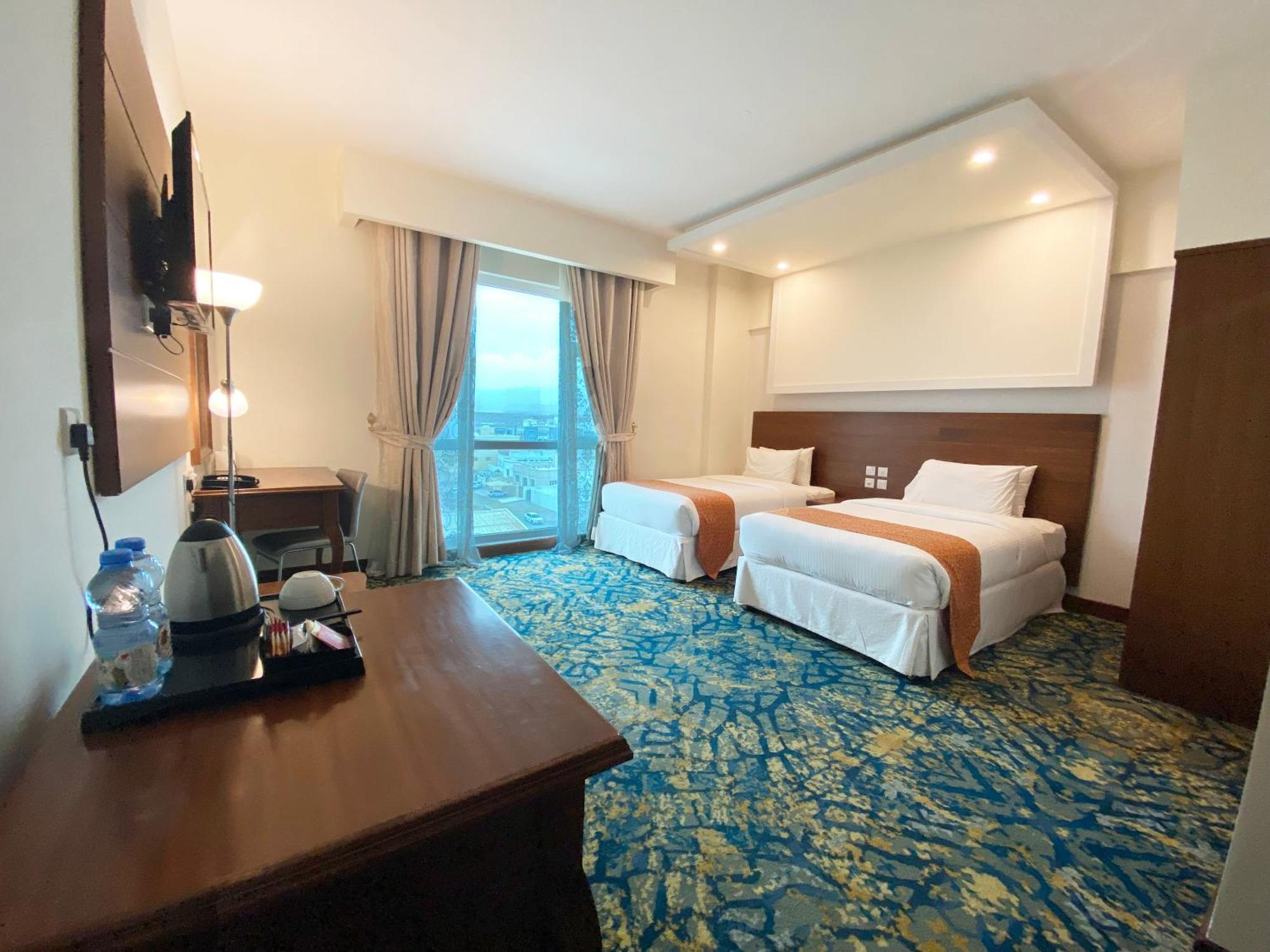 Sur Grand Hotel Bagian luar foto