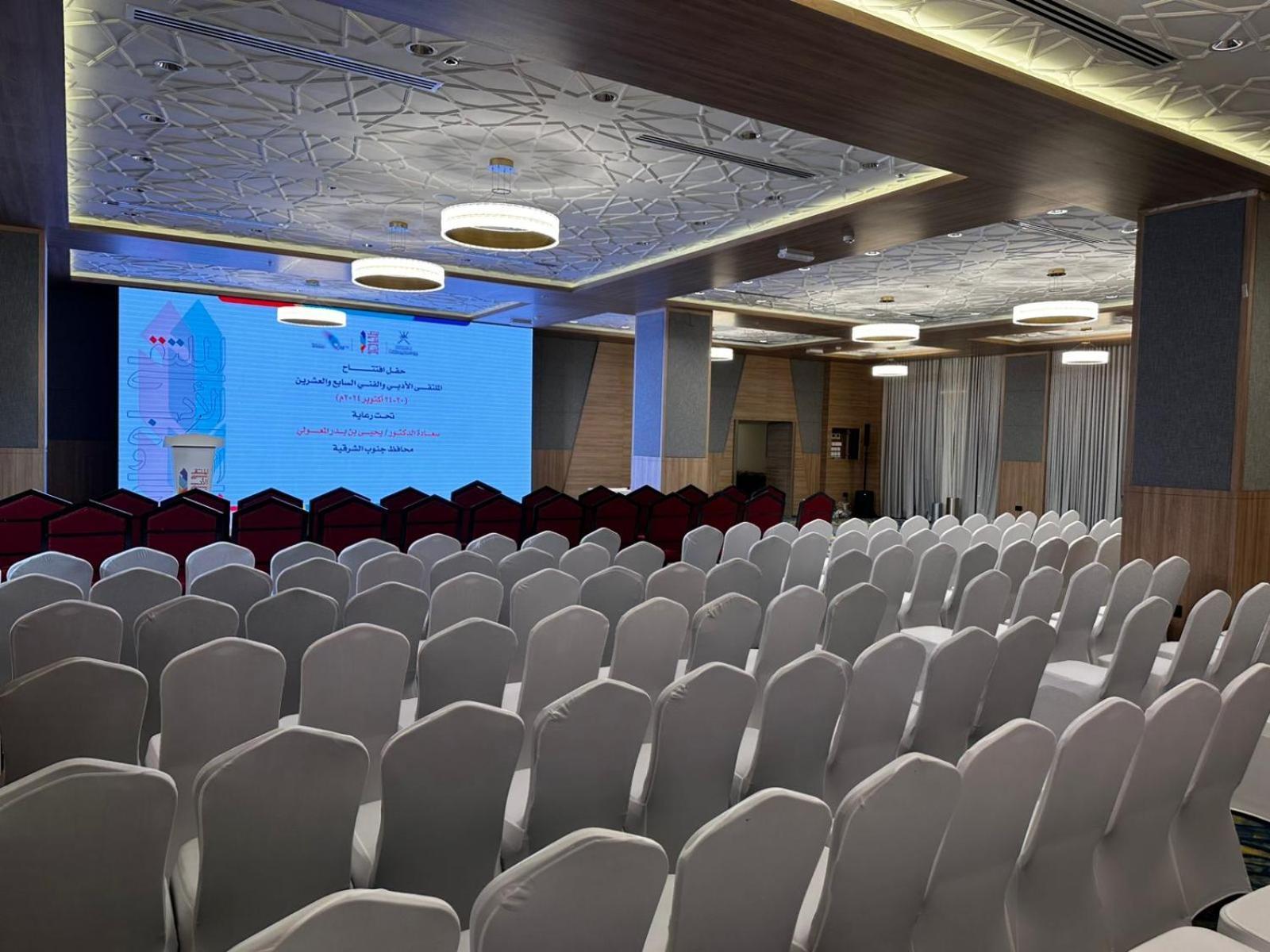 Sur Grand Hotel Bagian luar foto