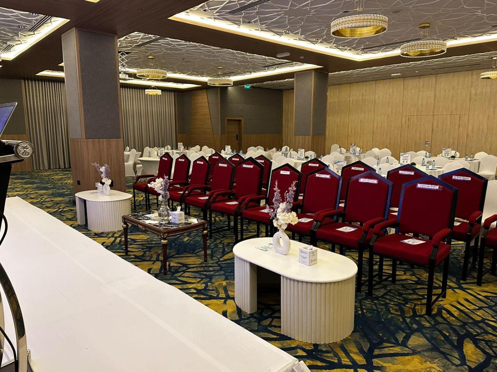 Sur Grand Hotel Bagian luar foto